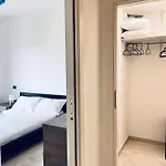 Stay-apartments In Capruzzi With Private Parking Appartement *
