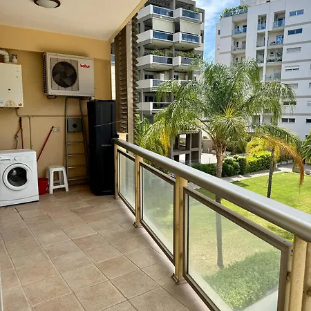 Daire Stay-apartments In Capruzzi With Private Parking