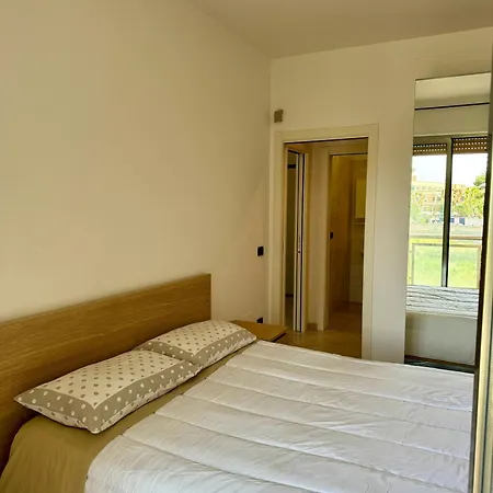 Stay-apartments In Capruzzi With Private Parking باري