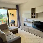 Stay-apartments In Capruzzi With Private Parking Bari