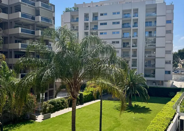 Stay-apartments In Capruzzi With Private Parking 바리